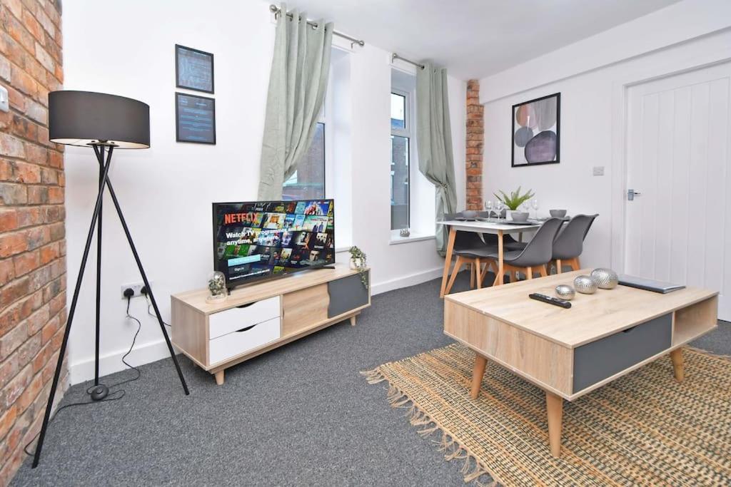 Apartment Lyndale House - By Sigma *